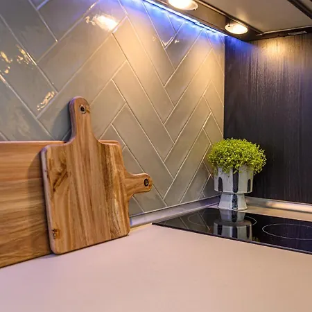 Uptown Deluxe Apartment Brasov Exterior photo