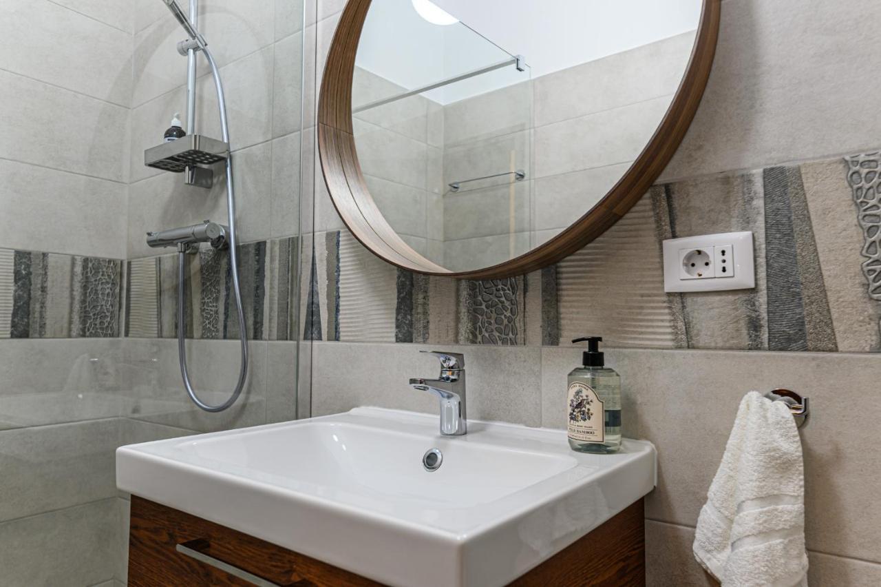 Uptown Deluxe Apartament Brașov